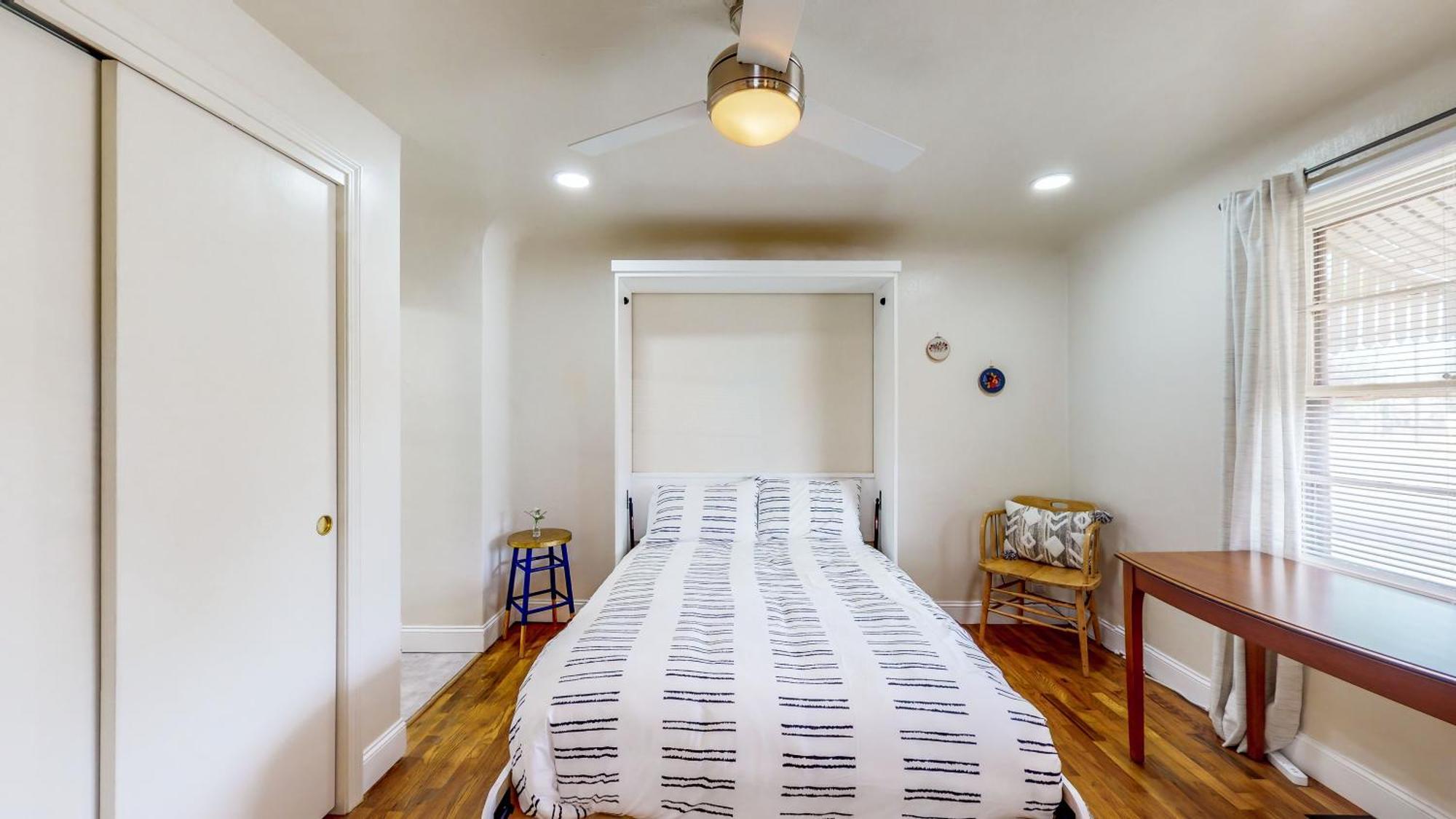 Charming Downtown Bungalow - King Bed, Office 트윈폴스 외부 사진