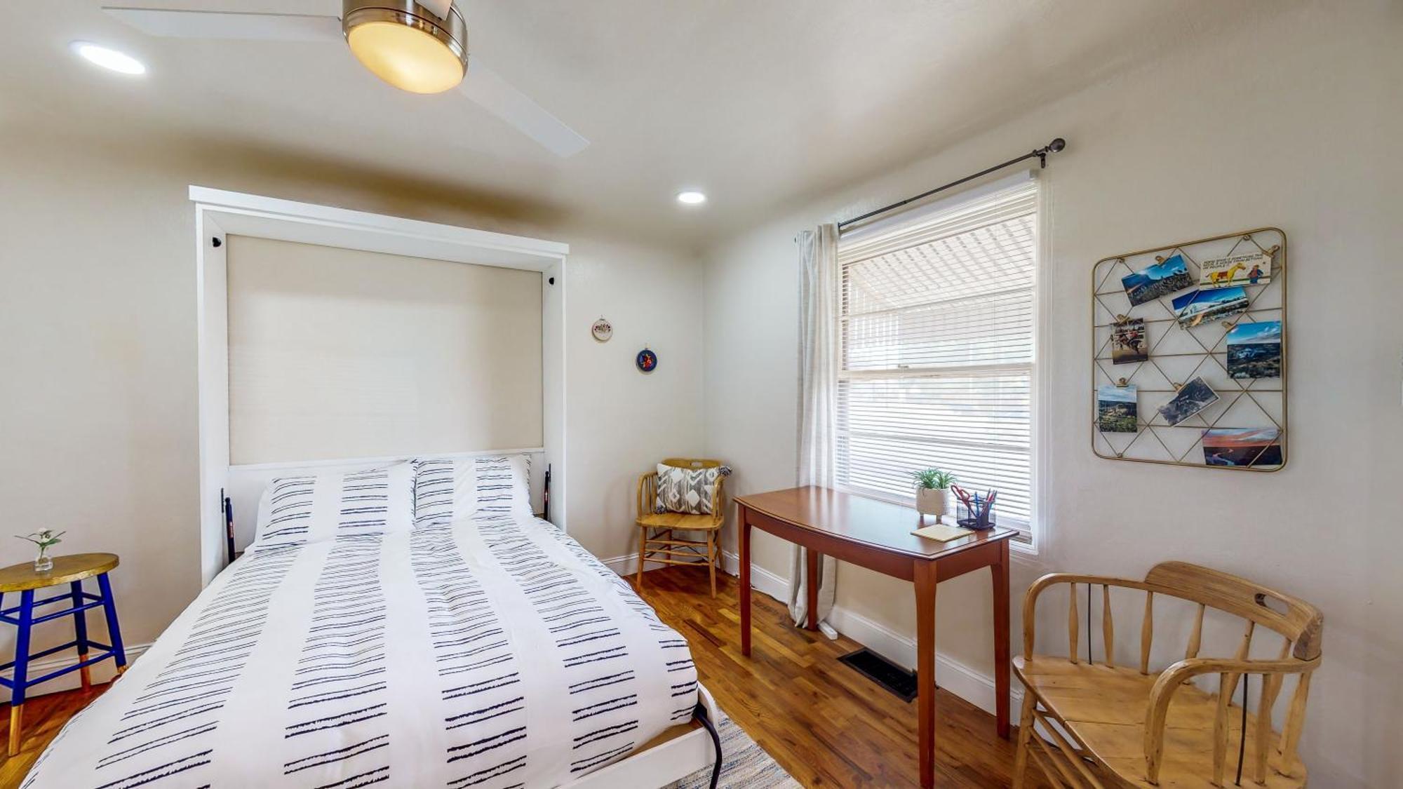 Charming Downtown Bungalow - King Bed, Office 트윈폴스 외부 사진